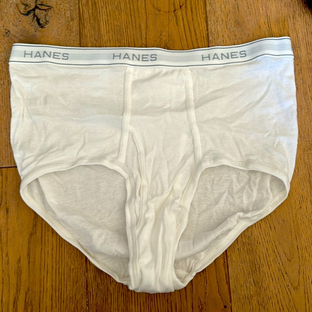 Hanes Tight White Briefs